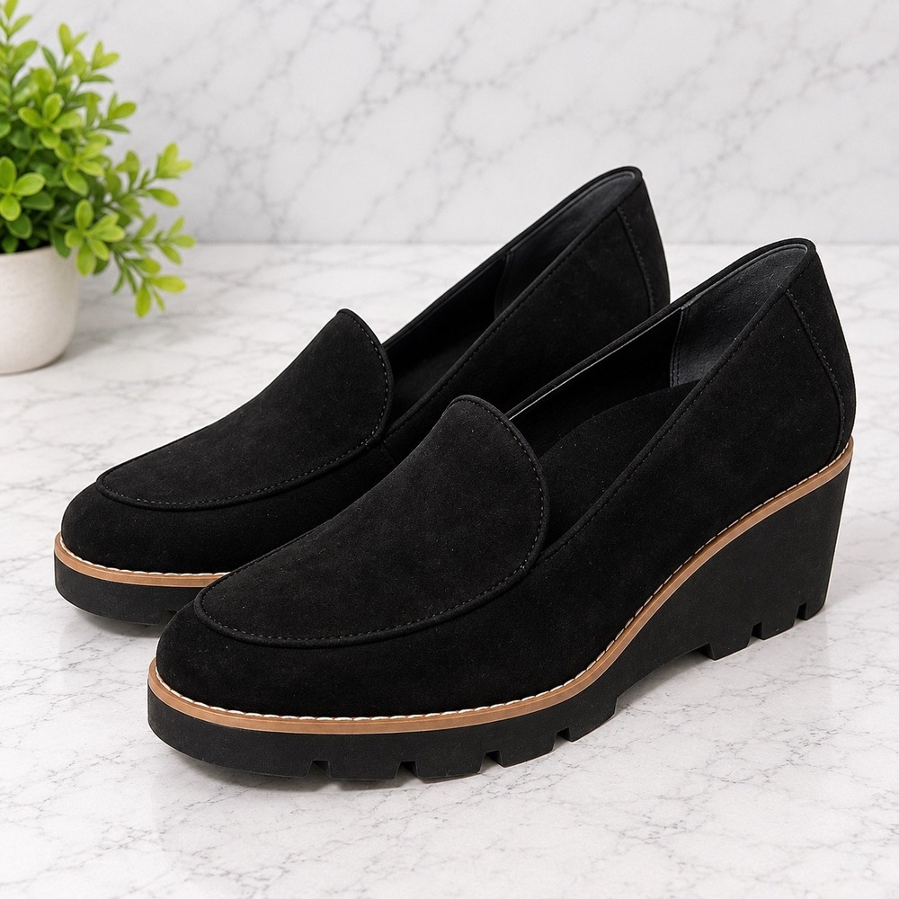 Vionic Ava Black Suede Wedge Loafers Lug Sole Platform Shoes Sz 9 Academia NEW